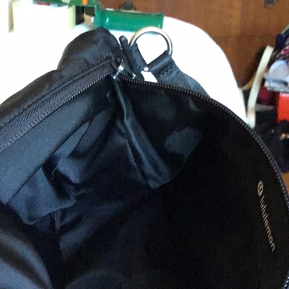 lululemon athletica Black Bag - Picture 4 of 8